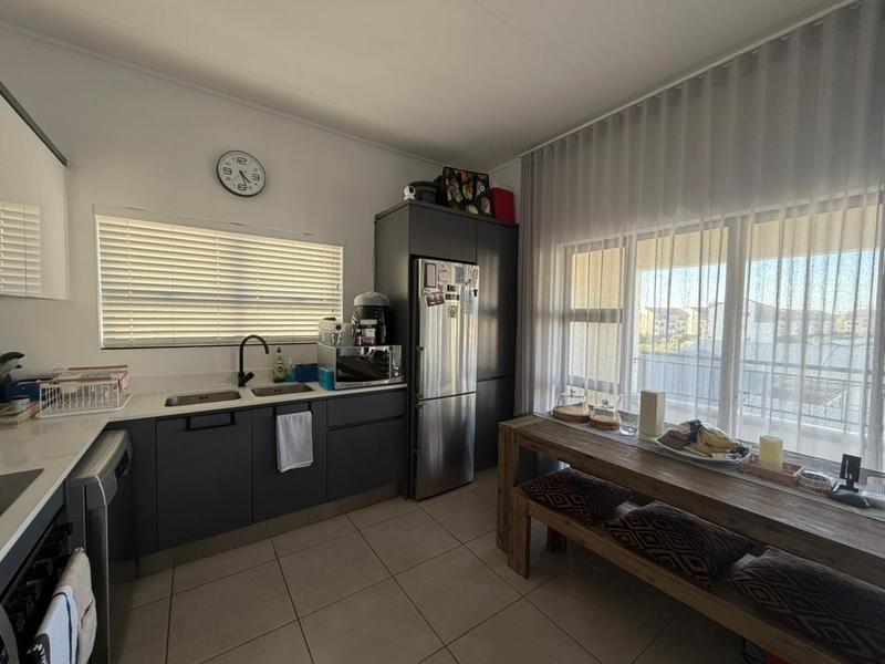 To Let 2 Bedroom Property for Rent in Croydon Western Cape